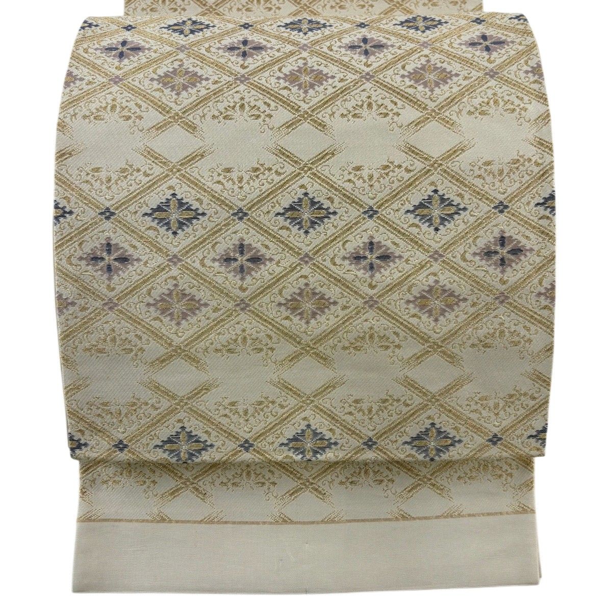 袋名古屋帯 秀品 菱 花唐草 金糸 ベージュ 正絹 【中古】 - メルカリ 袋名古屋帯 秀品 菱 花唐草 金糸 ベージュ 正絹 【中古】 - メルカリ