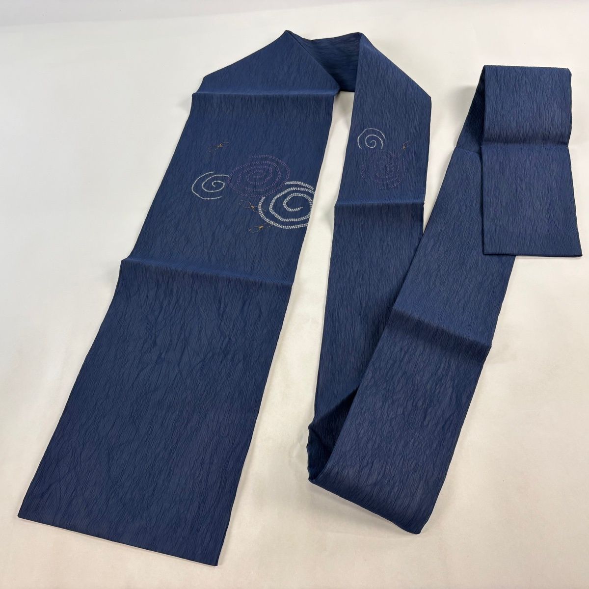 美品】 名古屋帯 名品 夏帯 アメンボ 水面 金彩 紺色 正絹 【中古