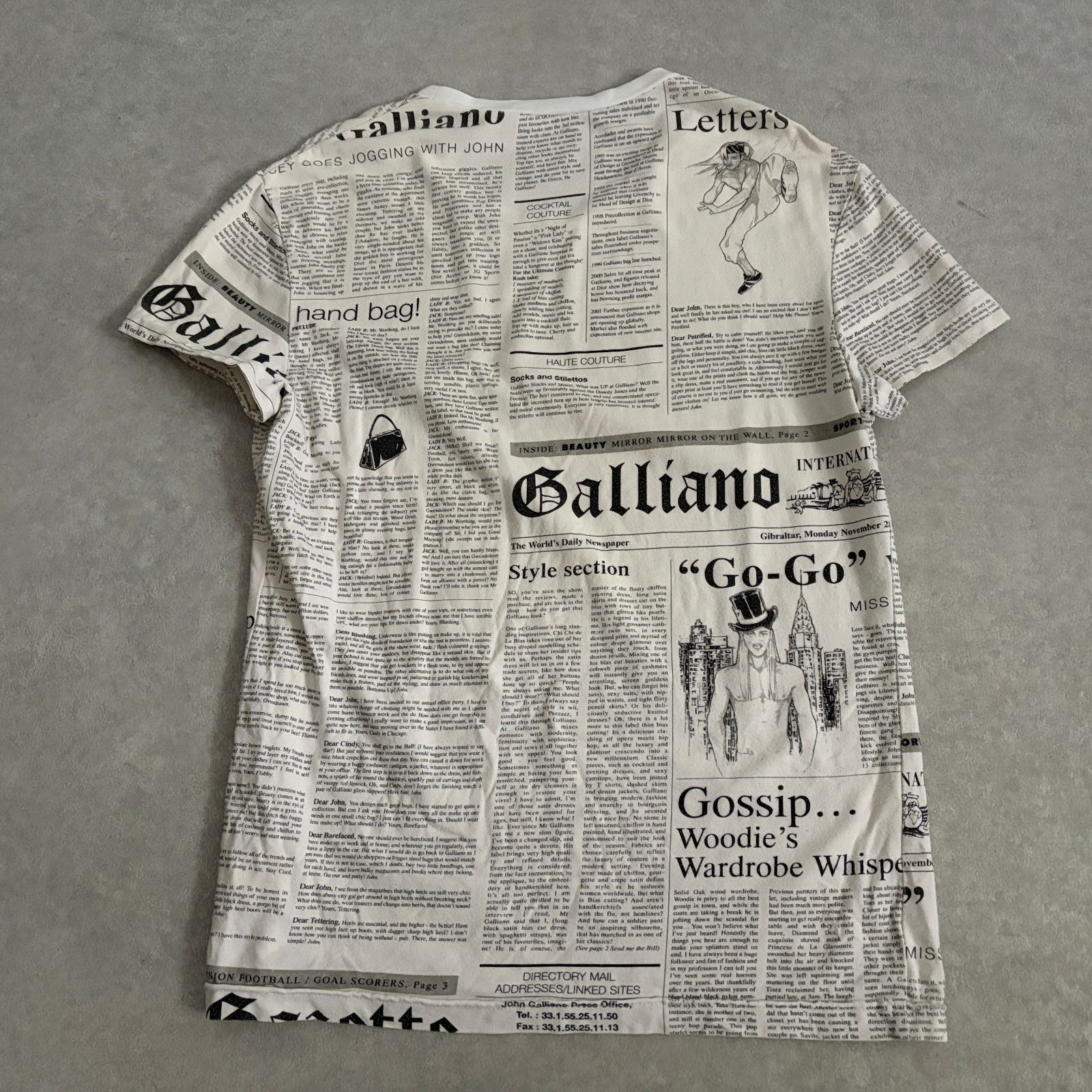 名作 John Galliano ニュースペーパー Tシャツ カットソー トップス 