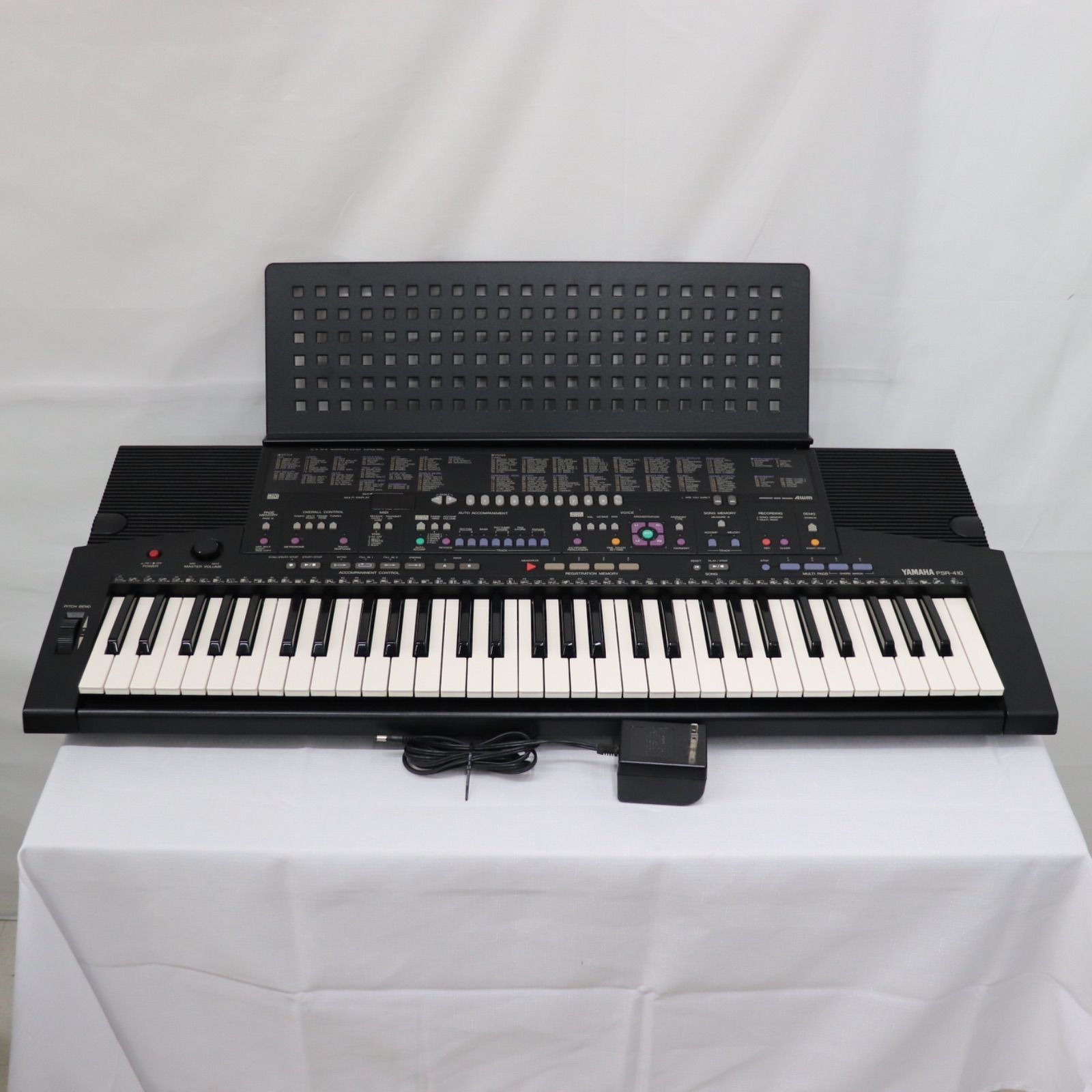 YAMAHA PSR-410 電子キーボード　ピアノ シンセサイザー　鍵盤楽器 YAMAHA PSR-410 電子キーボード ピアノ シンセサイザー 鍵盤楽器