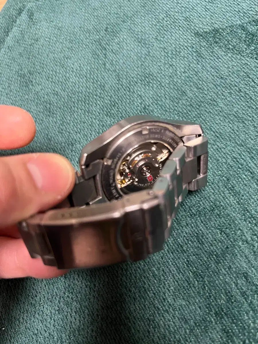 オートマティック メタル