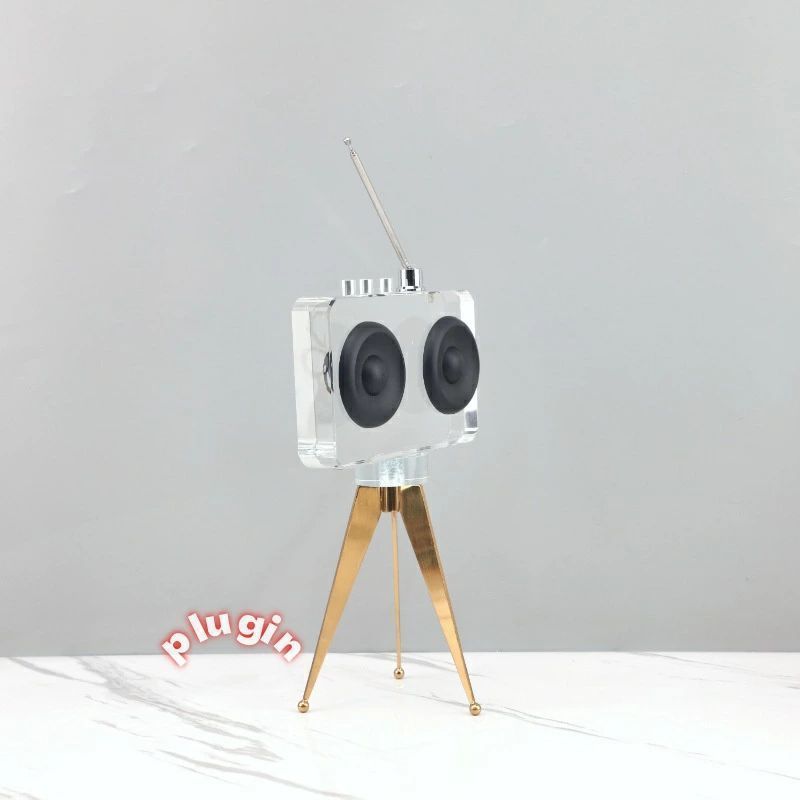 送料無料 2026年新モダンミニマリスト幾何学三脚クリスタルラジオ装飾プレーヤーアートオーナメントテレビキャビネットホームデコレーシ