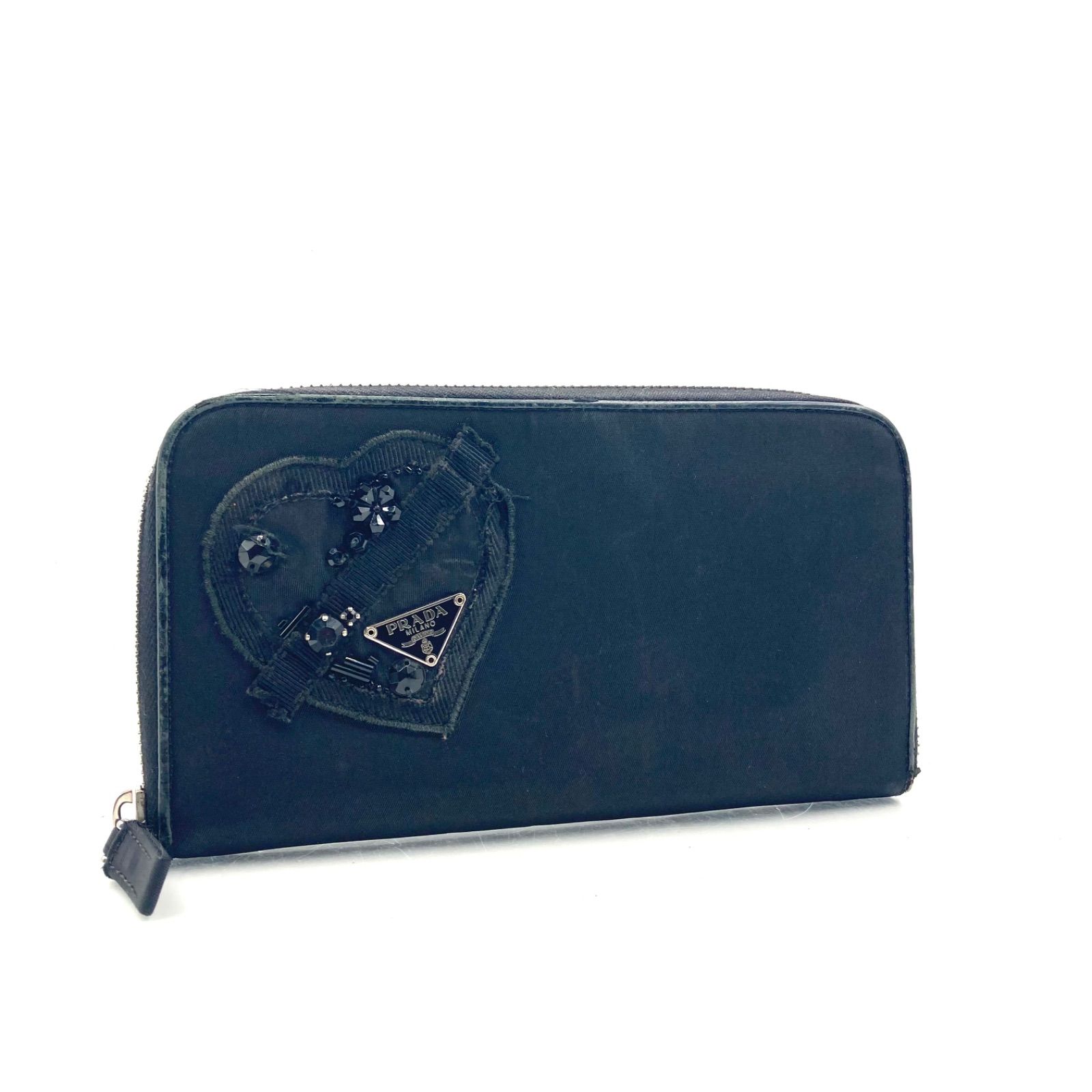 □希少□PRADA プラダ ハートビジュー付き ラウンドファスナー 長財布 