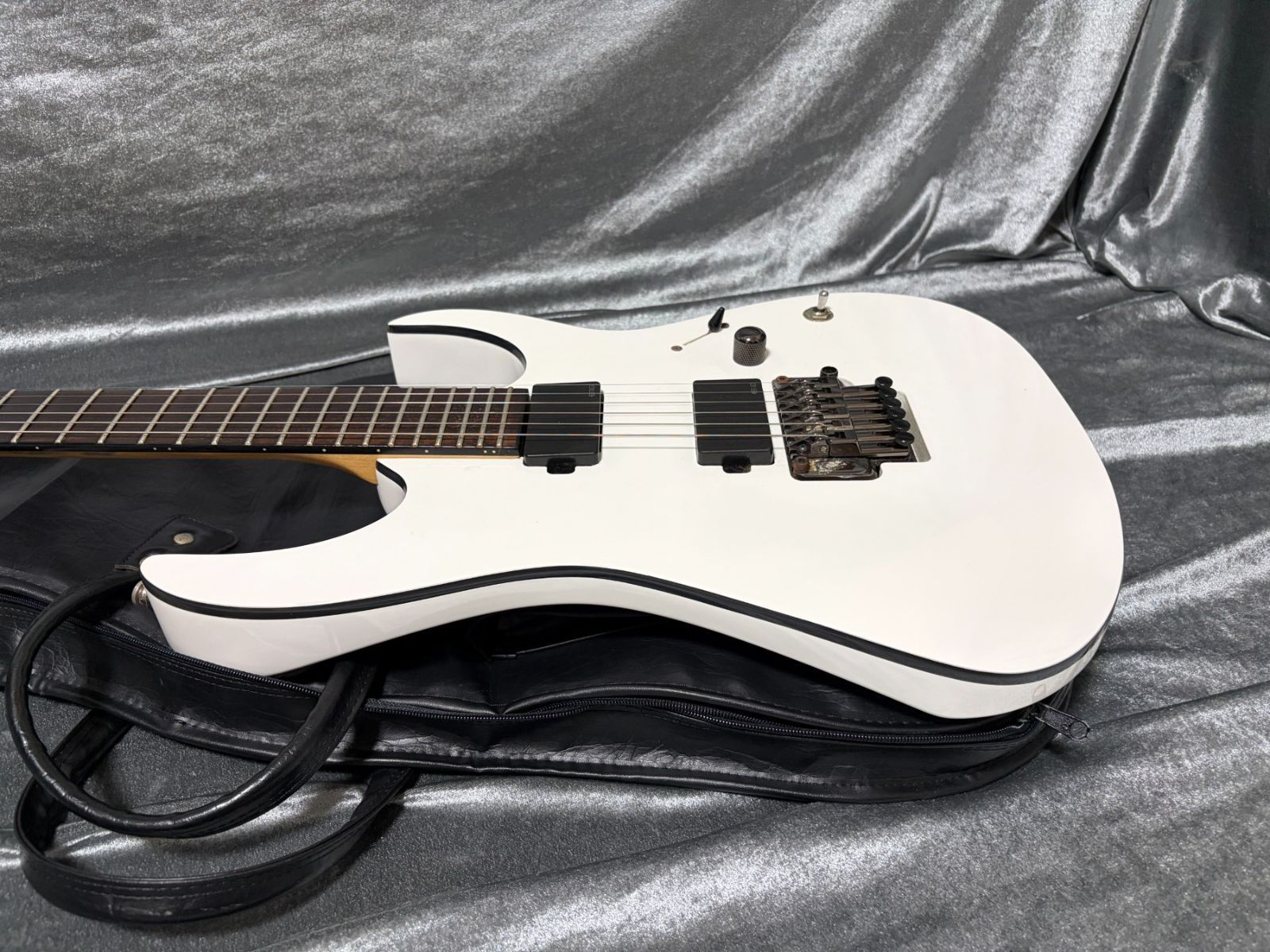 Ibanez RGIR20E IRON LAVEL EMGピックアップ アイアンレーベルシリーズ