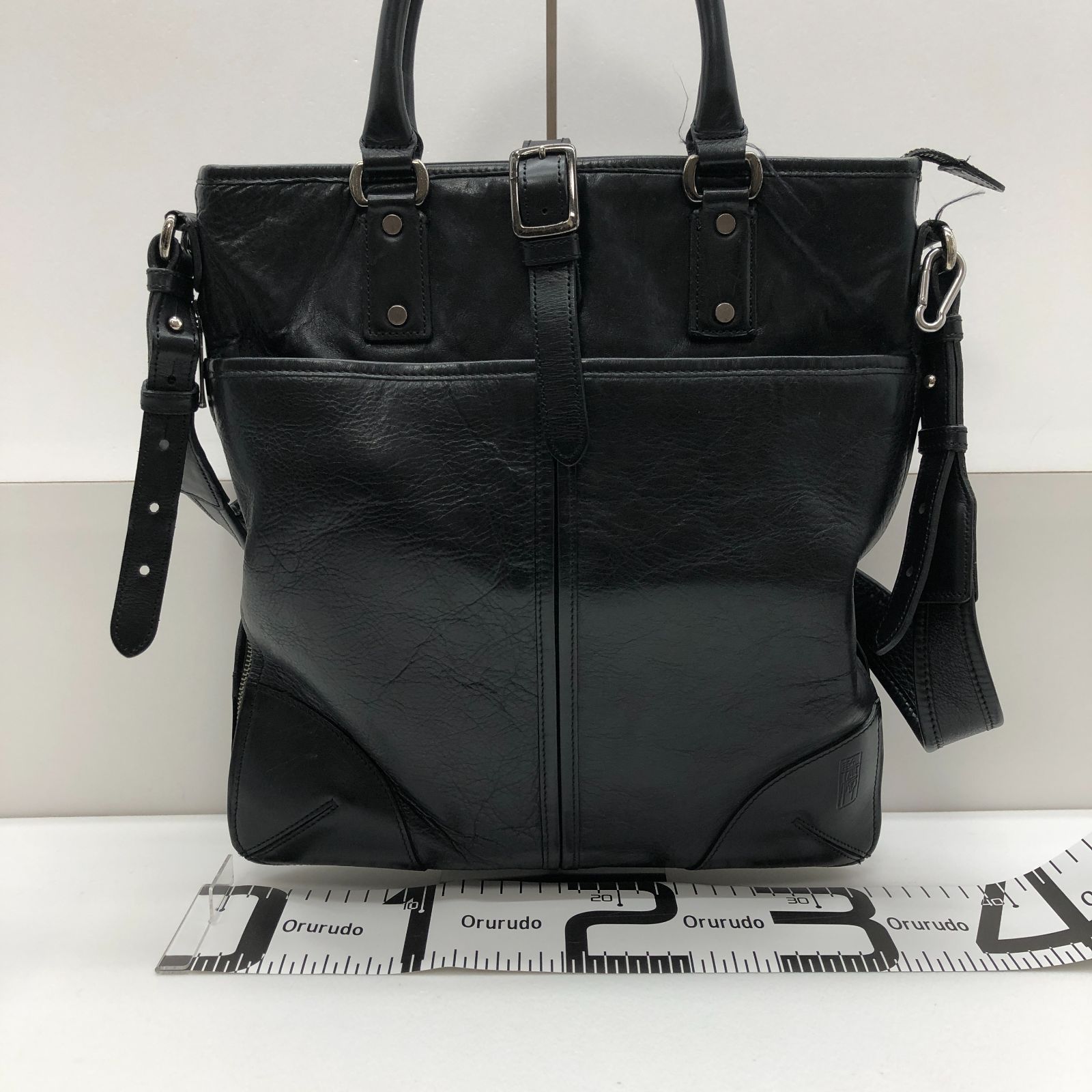 LIN-KU 輪怐 レザーショルダーバッグ 日本製 ブラック リンク SGNH26-0970 LIN-KU 輪怐 レザーショルダーバッグ 日本製 ブラック リンク SGNH26-0970