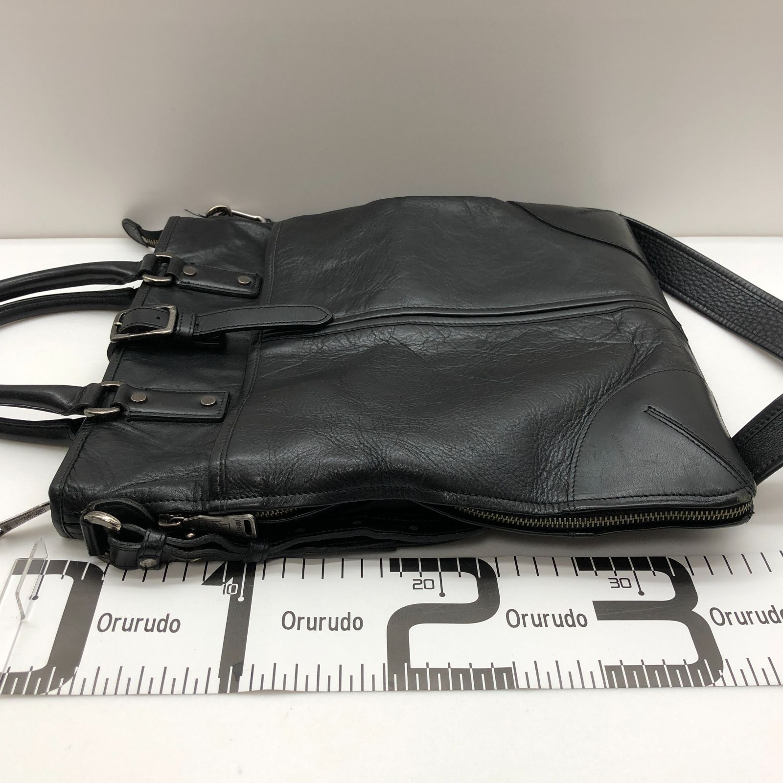 LIN-KU 輪怐 レザーショルダーバッグ 日本製 ブラック リンク SGNH26-0970 LIN-KU 輪怐 レザーショルダーバッグ 日本製 ブラック リンク SGNH26-0970