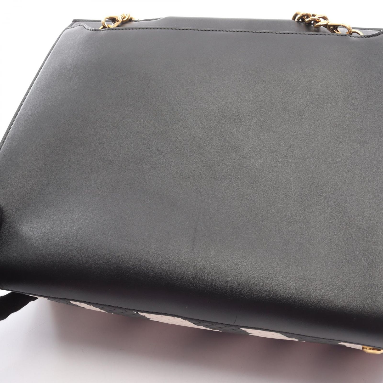 サルヴァトーレフェラガモ Salvatore Ferragamo ハンドバッグ 