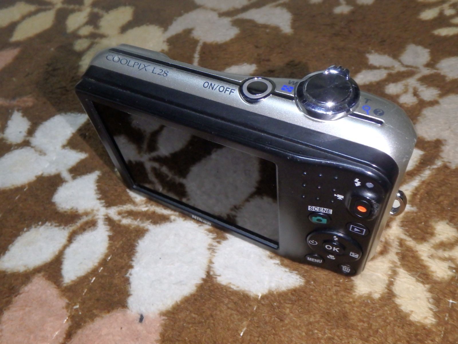 動作品 NIKON L28 COOLPIX デジタルカメラ 乾電池駆動 - メルカリ