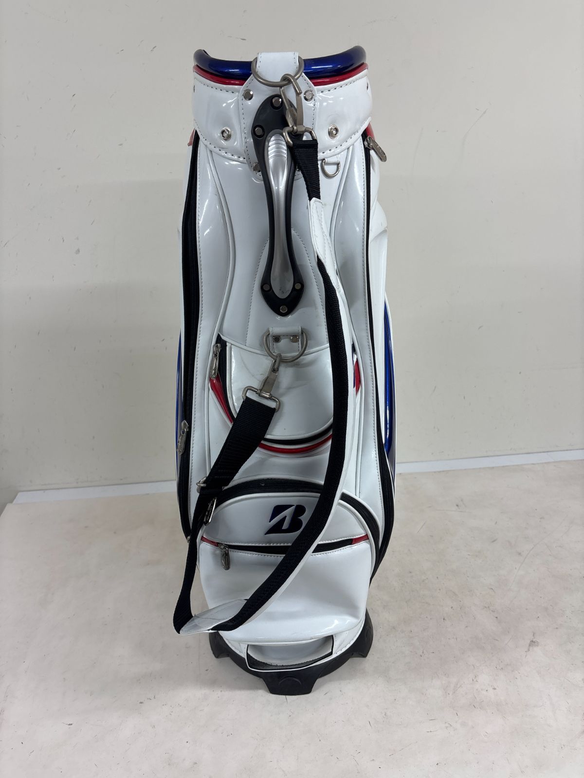 送料無料【TOUR B】ブリヂストン キャディバッグ CBG022 ホワイト