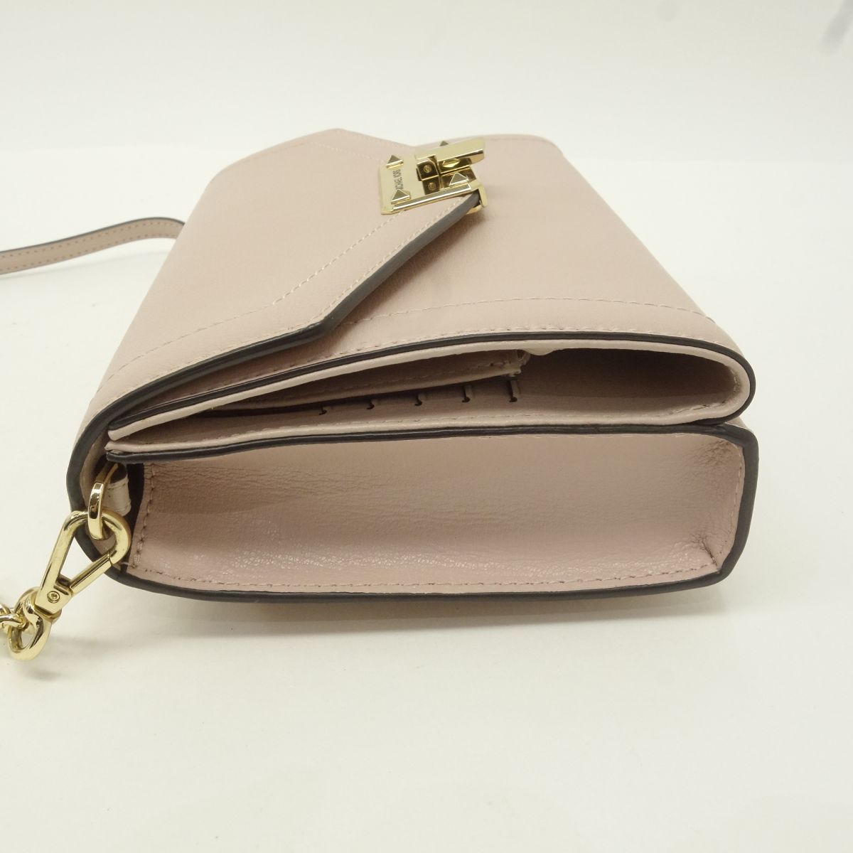 MICHAEL KORS マイケルコース KINSLEY チェーン 三つ折り 2way 