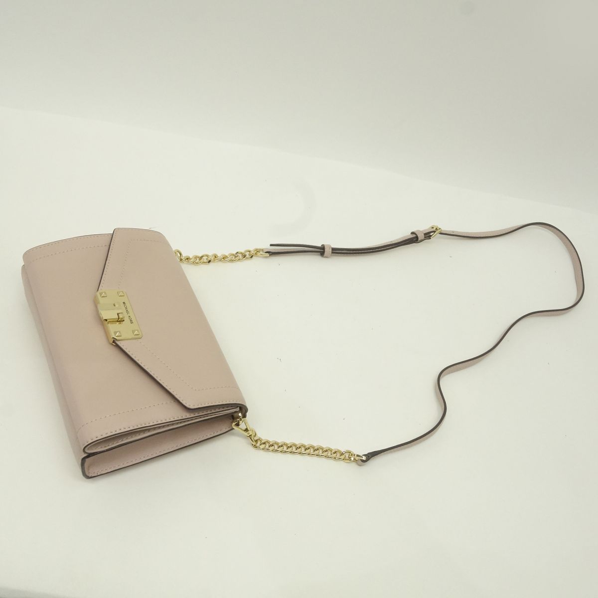 MICHAEL KORS マイケルコース KINSLEY チェーン 三つ折り 2way 