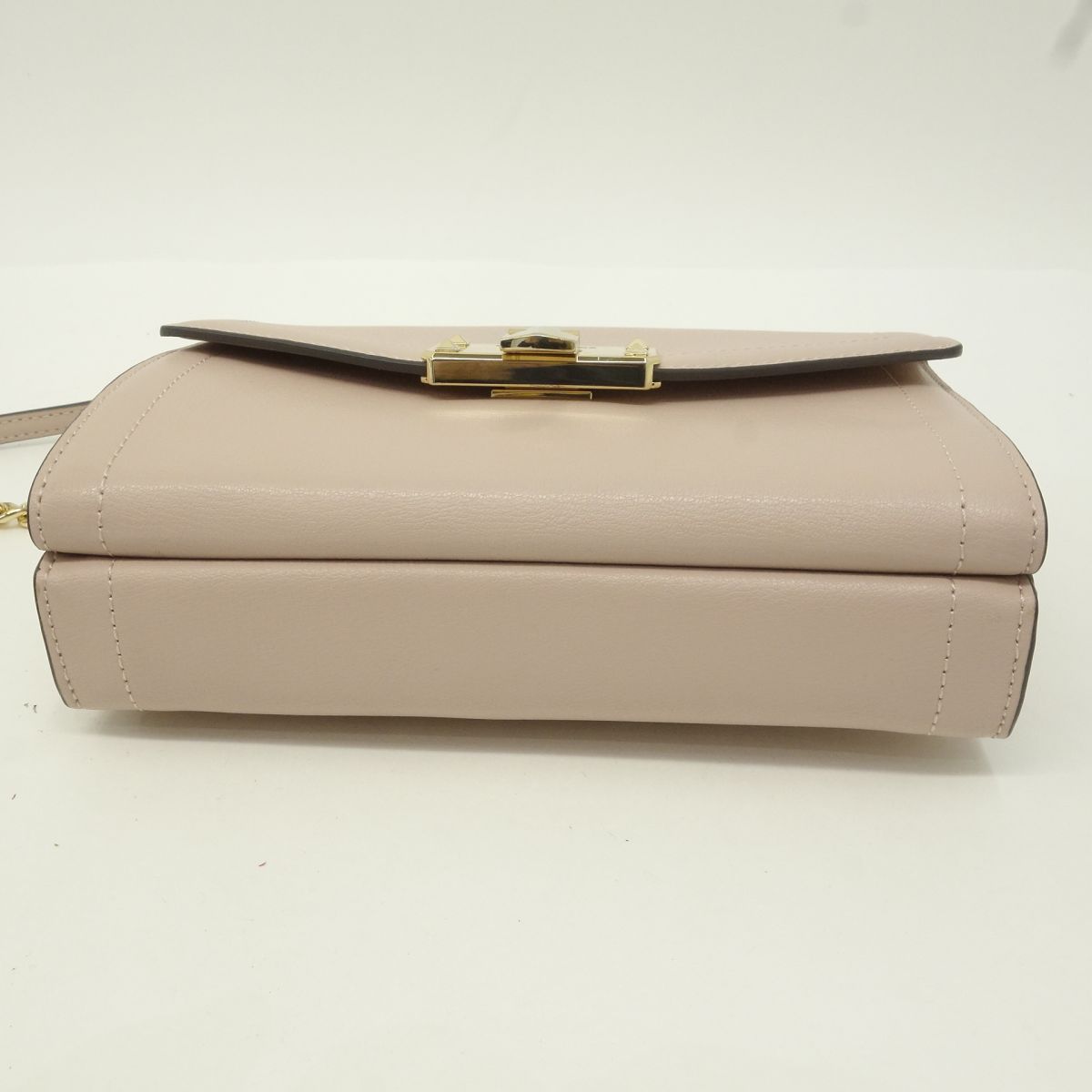 MICHAEL KORS マイケルコース KINSLEY チェーン 三つ折り 2way 