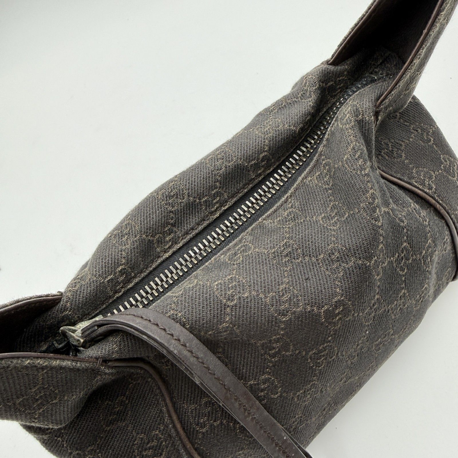 GUCCI（グッチ）GGキャンバス ショルダーバッグ ワンショルダーバッグ 