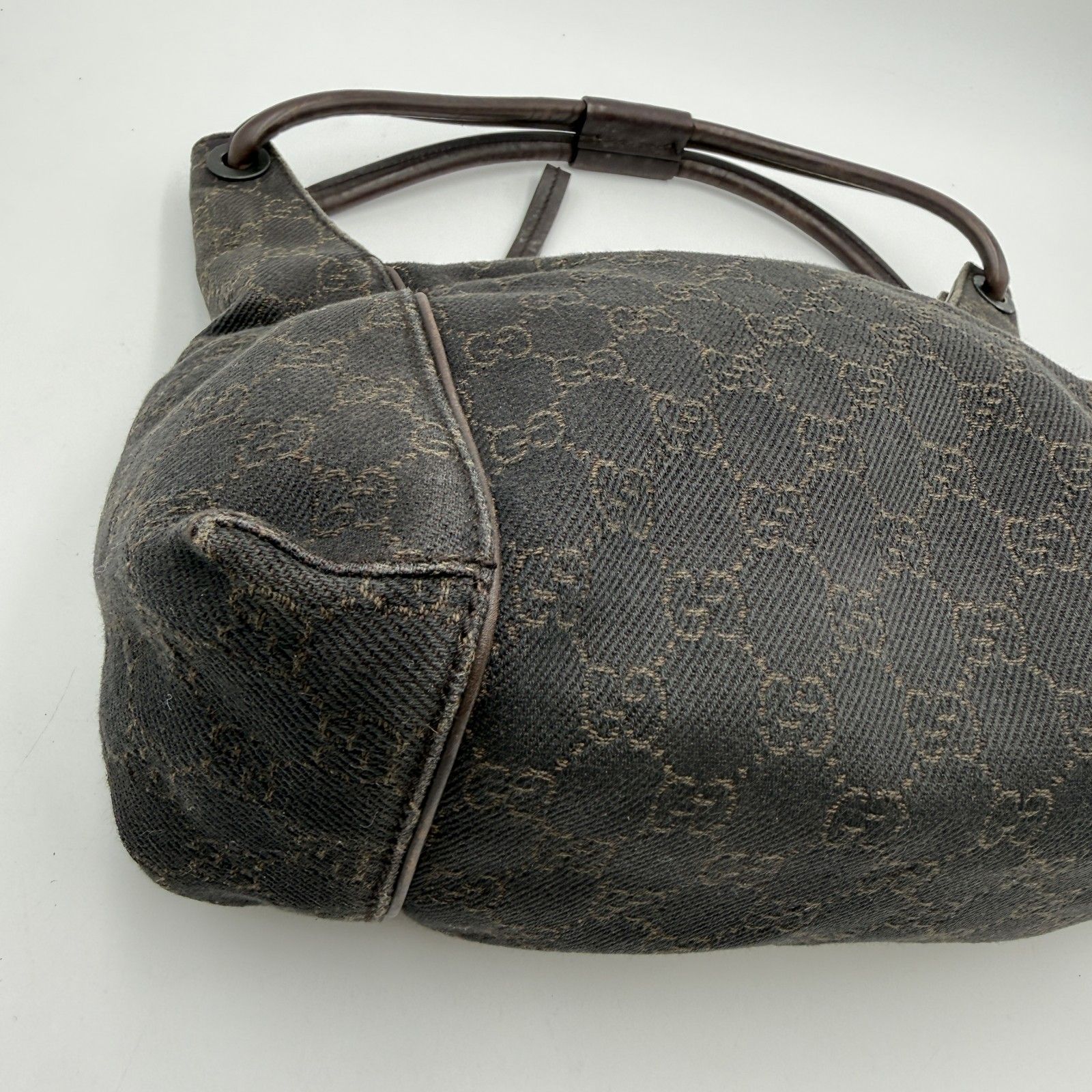 GUCCI（グッチ）GGキャンバス ショルダーバッグ ワンショルダーバッグ