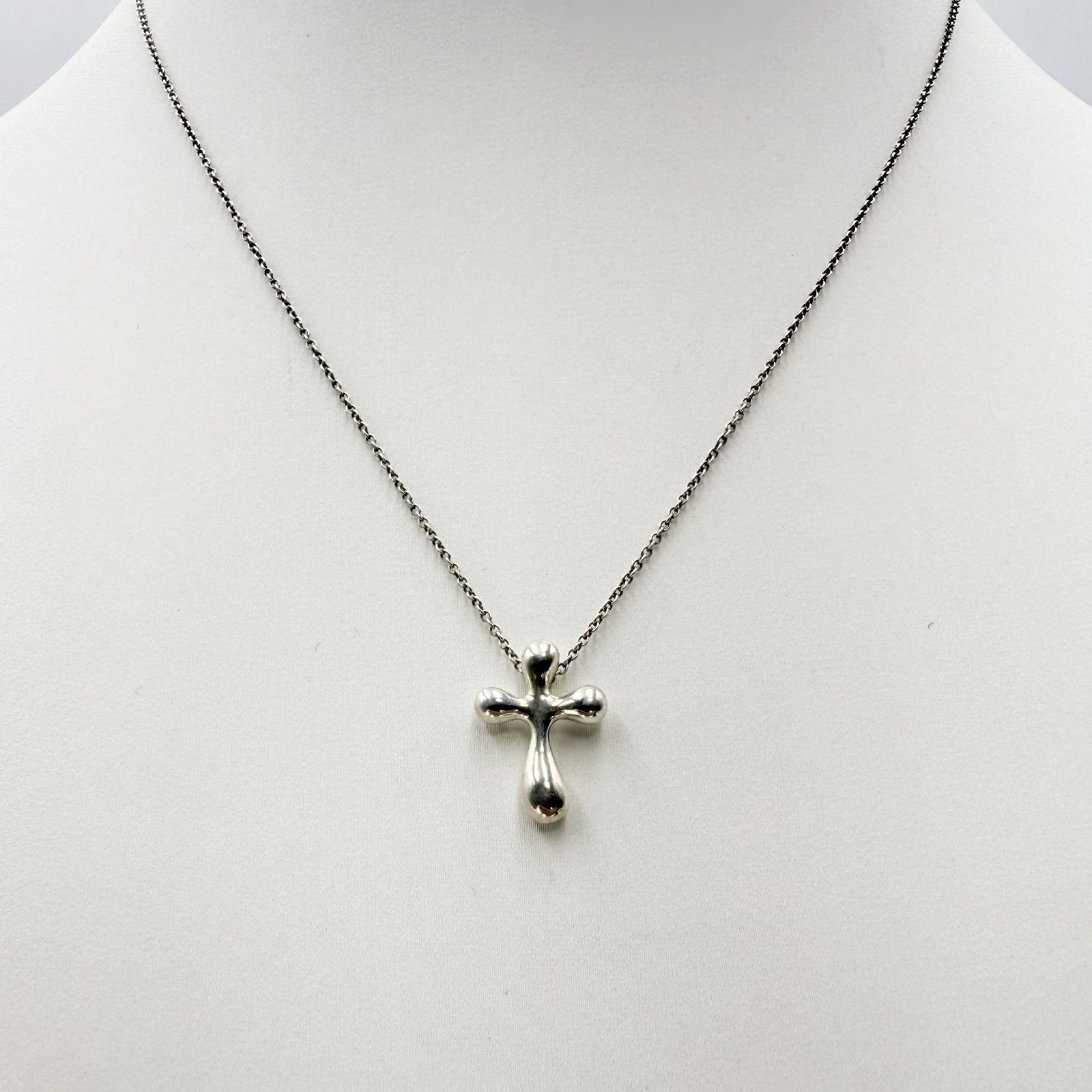TIFFANY&Co.（ティファニー）エルサ・ペレッティ クロス ネックレス 