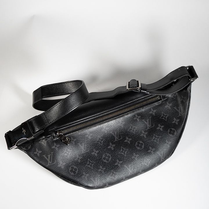 LOUIS VUITTON ルイヴィトン モノグラム エクリプスディスカバリー
