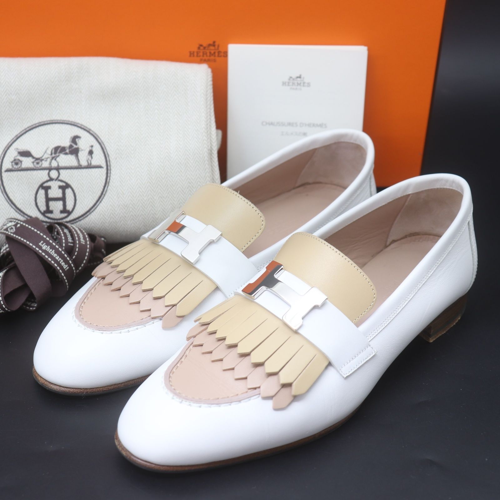 ITUTBN73KQUS HERMES エルメス モカシン ロワイヤル レザー ホワイト 
