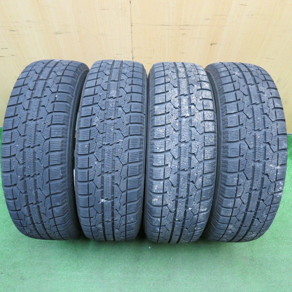 トーヨー オブザーブ ガリット ギズ 185 65 15