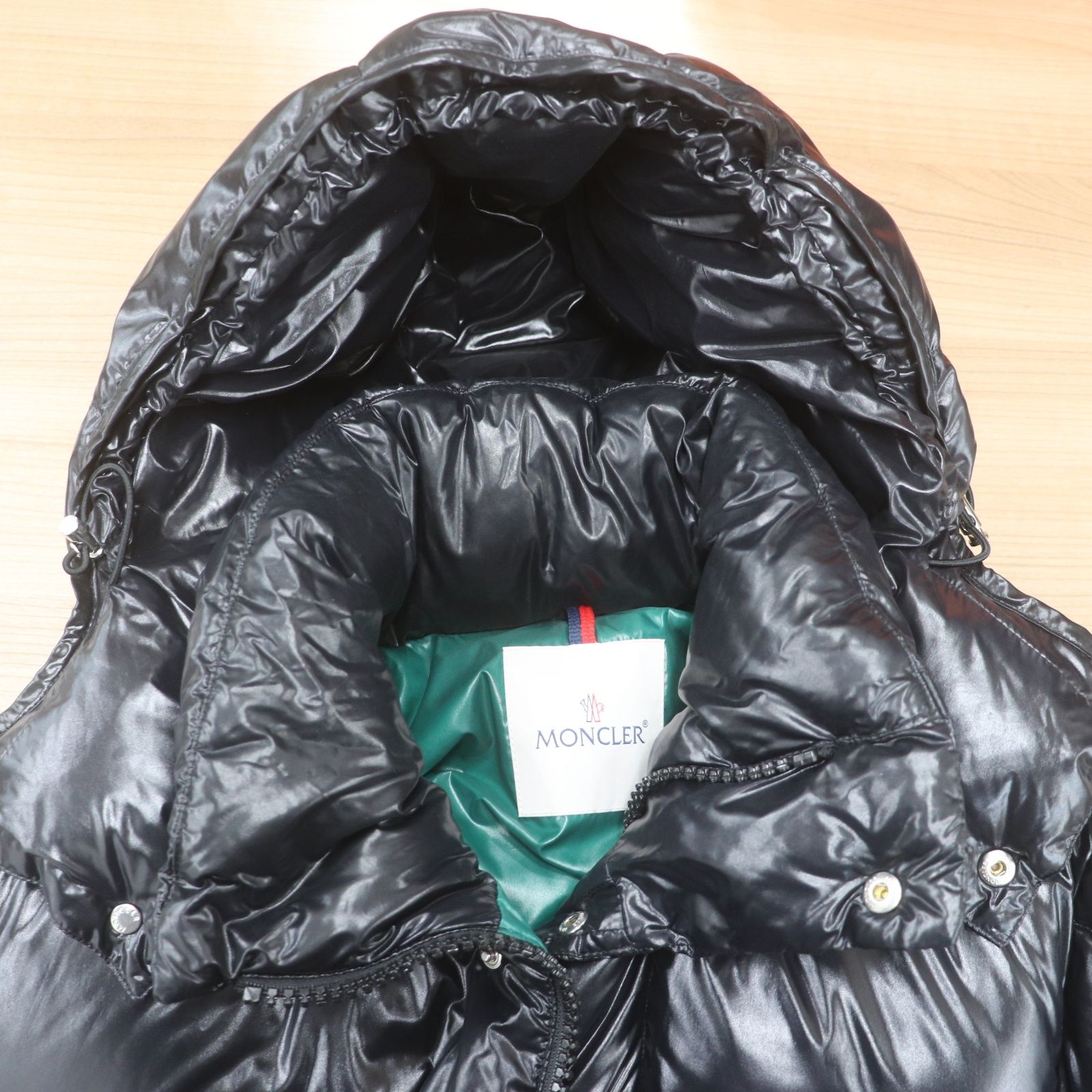 IT6J561KPTW4 国内正規品 MONCLER モンクレール HANOVERIAN GIUBBOTTO JACKET ブラック メンズ サイズ 1 IT6J561KPTW4 国内正規品 MONCLER モンクレール HANOVERIAN GIUBBOTTO