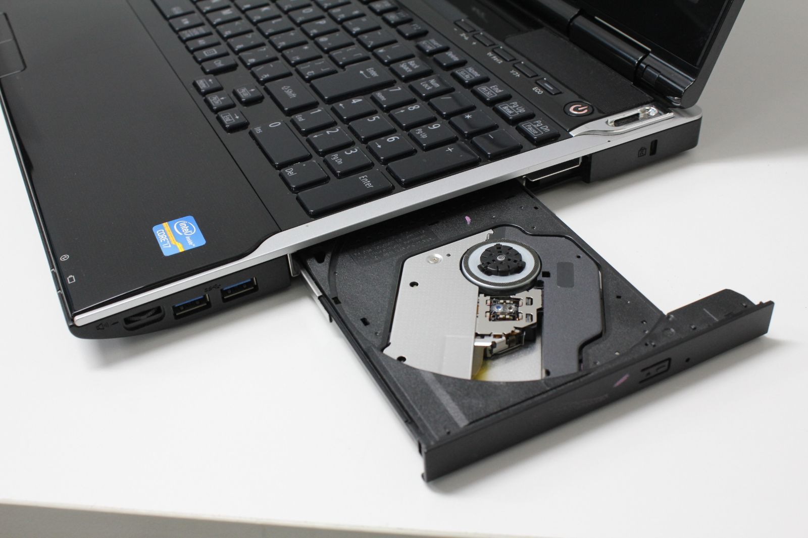 NEC LAVIE Core i7 SSD480GB 中古ノートPC- メルカリ