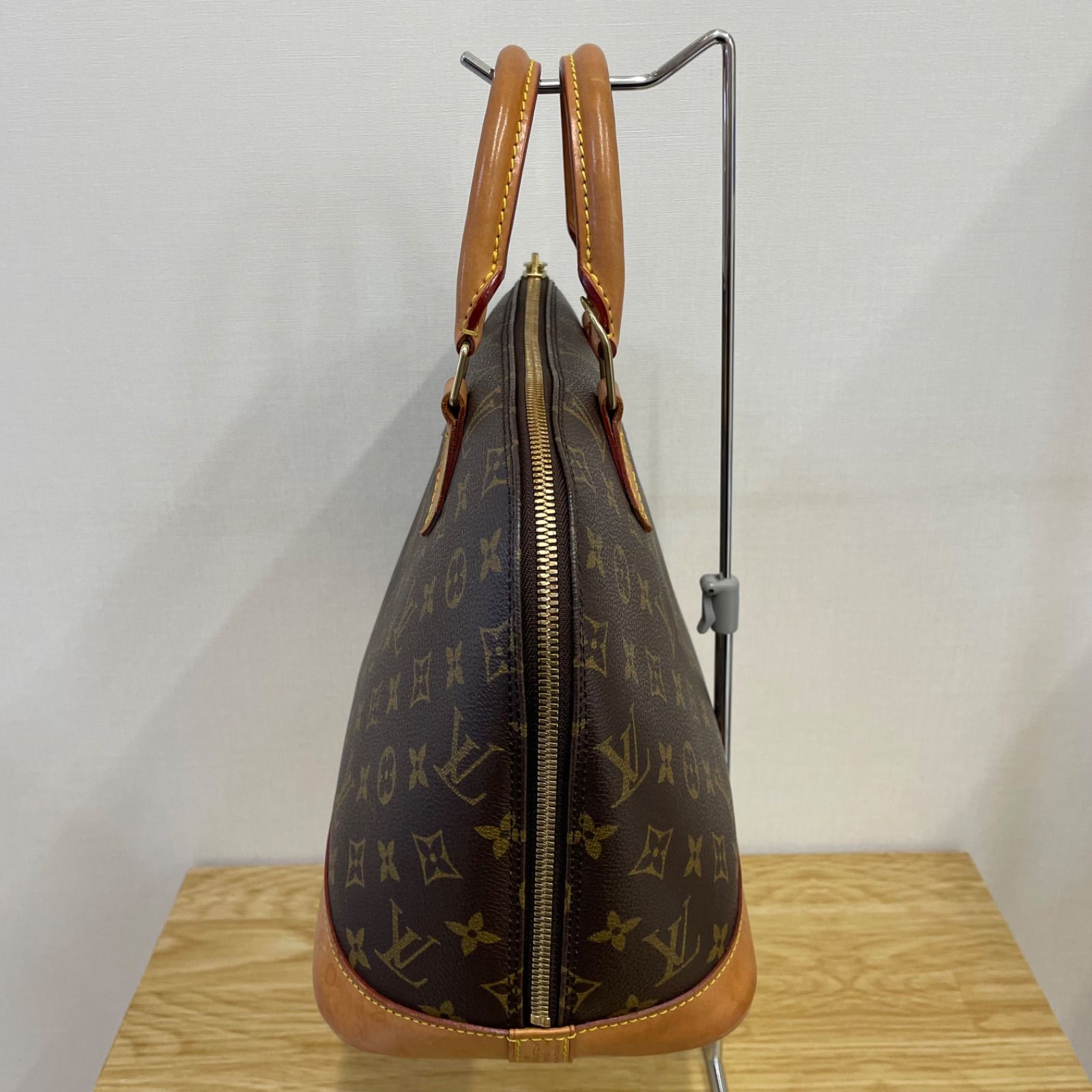 Buy from Japan Easily