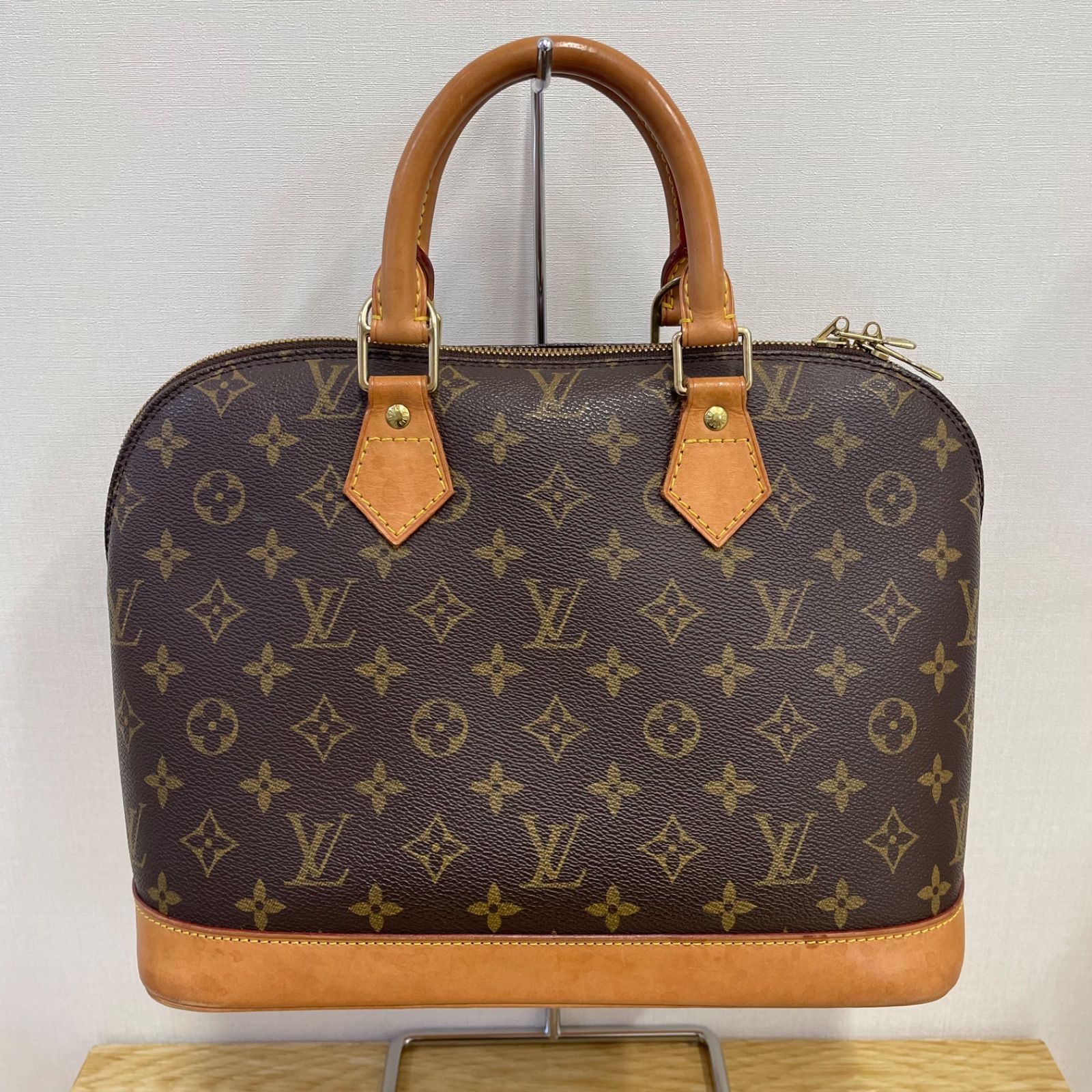 Buy from Japan Easily