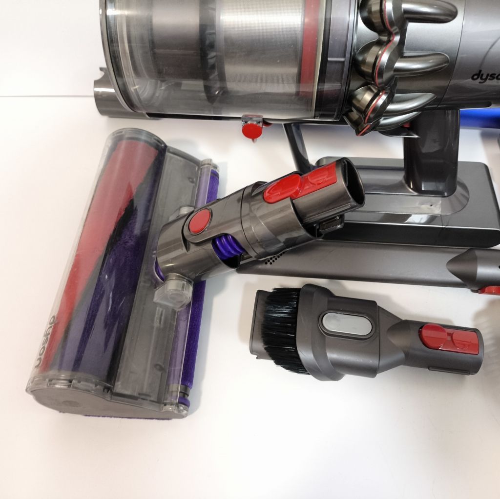 美品】Dyson コードレスクリーナー V11 + sv14エコーモード83分 【公式