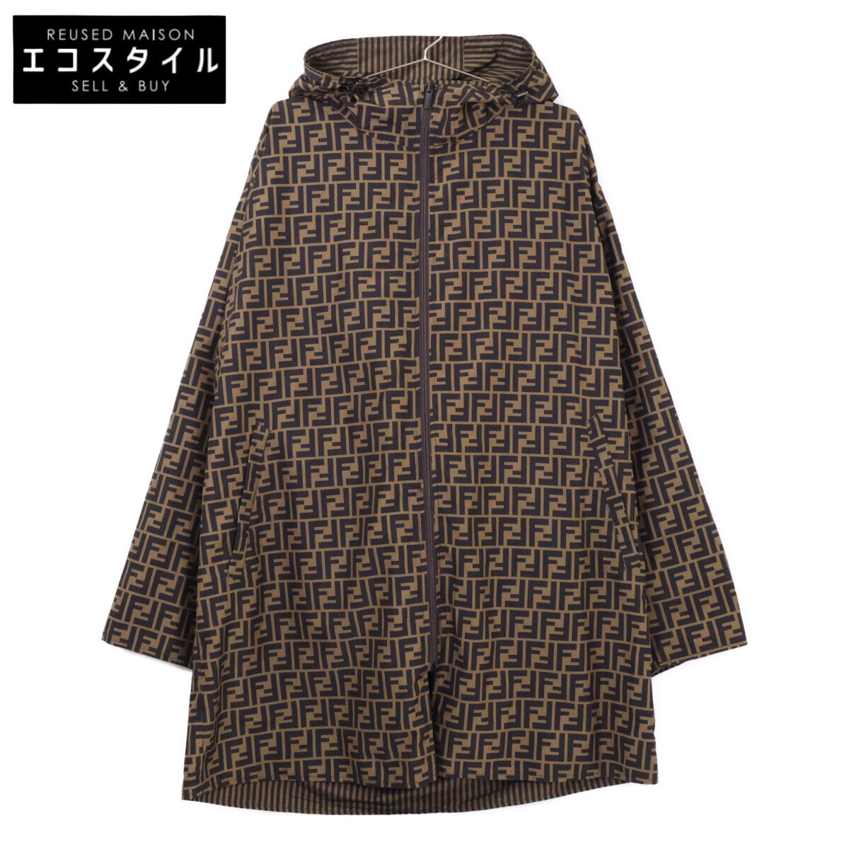 FENDI フェンディ 【国内正規】FAA618 A79P ズッカ柄 リバーシブル 