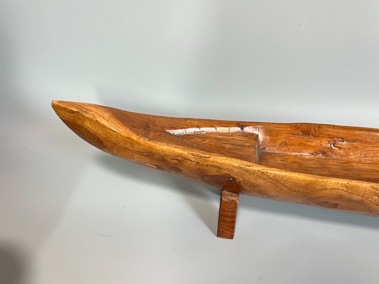 天然木無垢材一枚板舟形大鉢飾り皿オブジェ全長101.5cm巨大船型木彫り彫刻インテリア店舗什器飾り物アンティーク風レトロモダン 銘木自然木くり抜きセンターピース置物ボートログ木製100cm超え