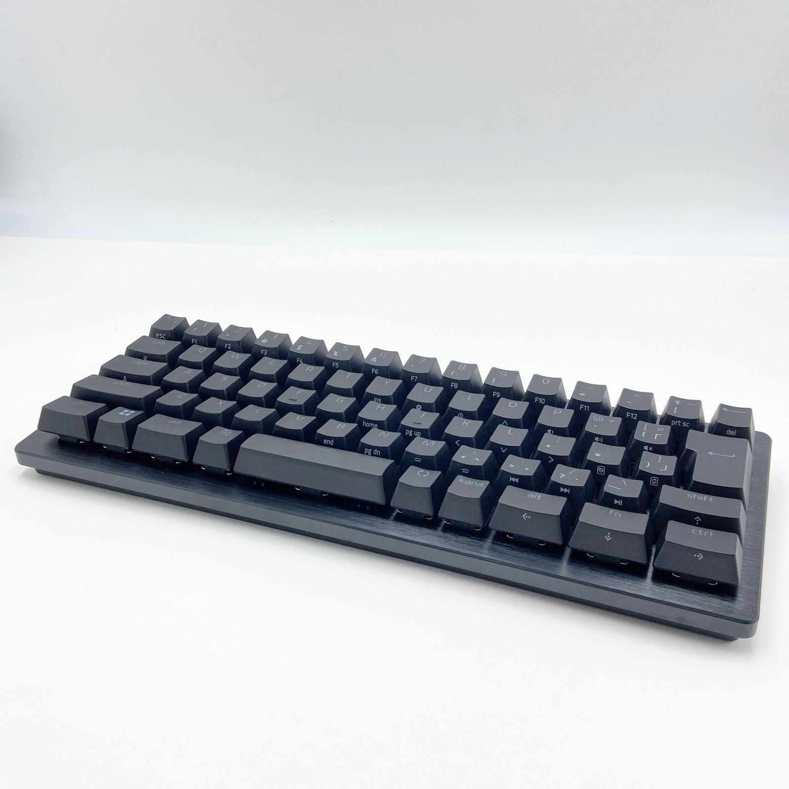 美品 Razer Huntsman V3 Pro Mini ラピッドトリガー - メルカリ