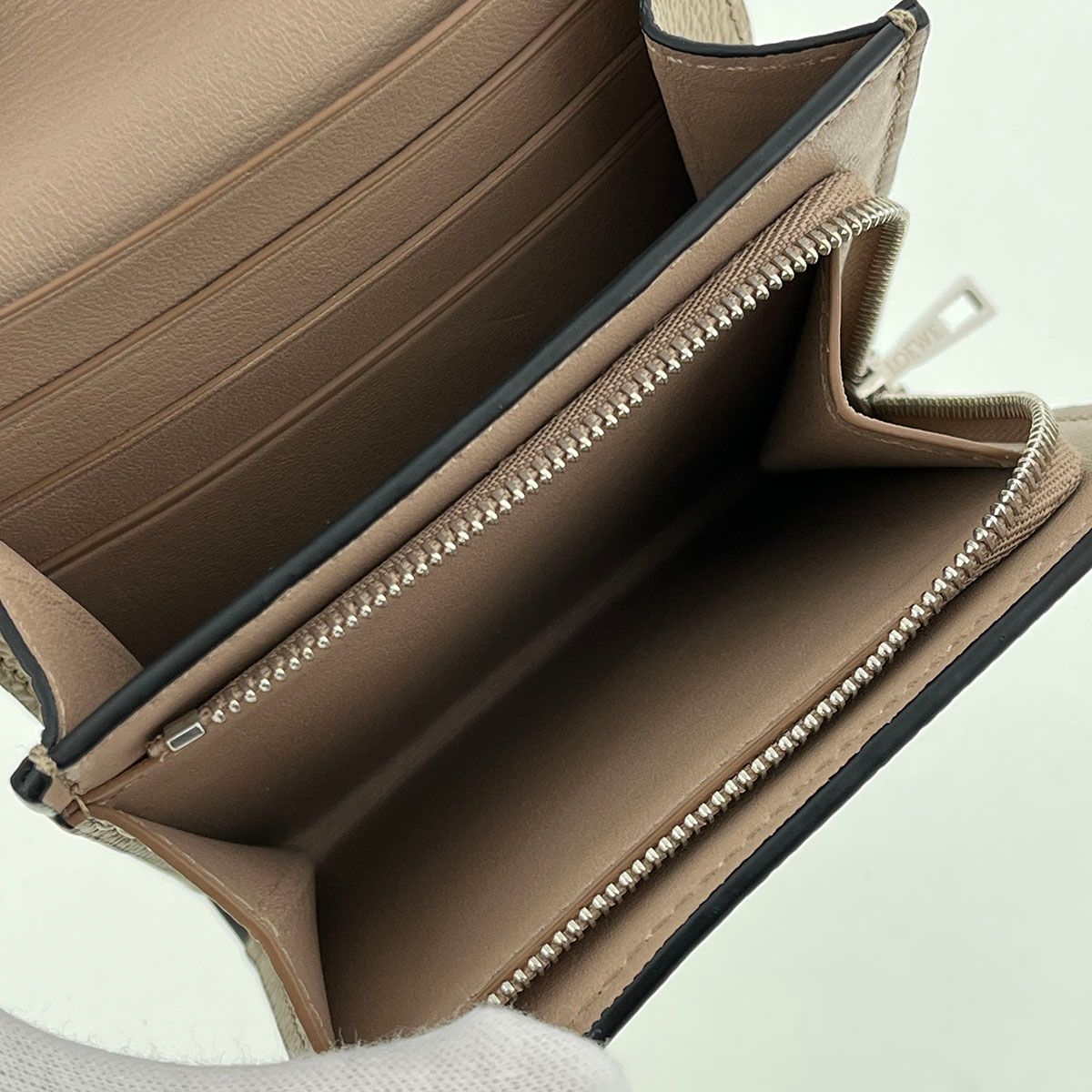 LOEWE ロエベ アナグラム コンパクト フラップウォレット 二つ折り財布 
