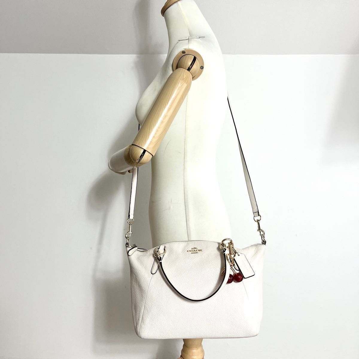 ショルダーバッグ 極美品 COACH コーチ 2way ショルダーバッグ レザー 