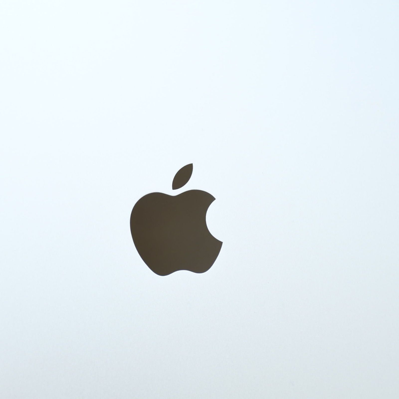 美品 iPad 第6世代 32GB シルバー SIMフリー 92% - メルカリ