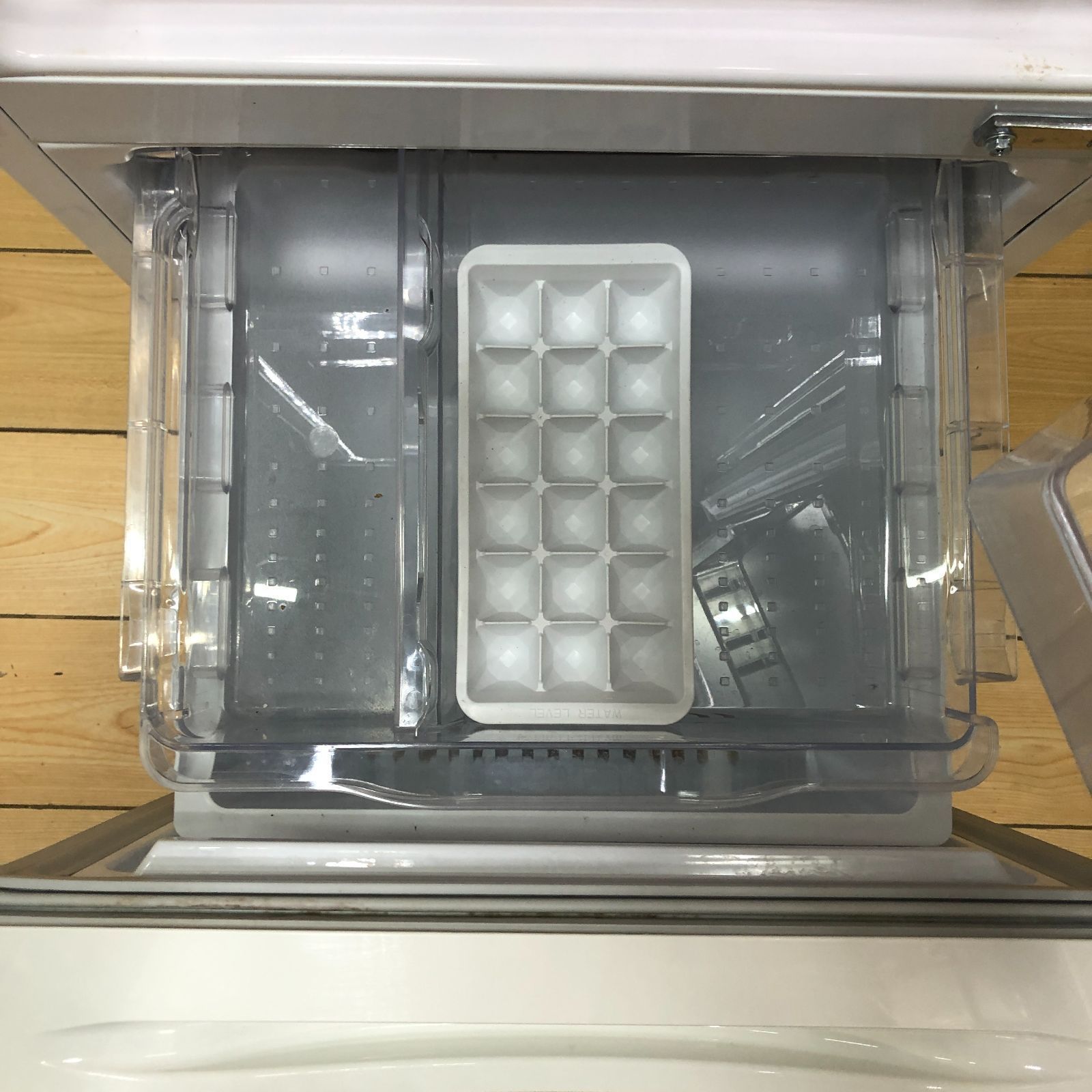 ダイウ 冷蔵庫 2ドア 150L 右開き DR-B15EW 2015年製 【中古】 DR 