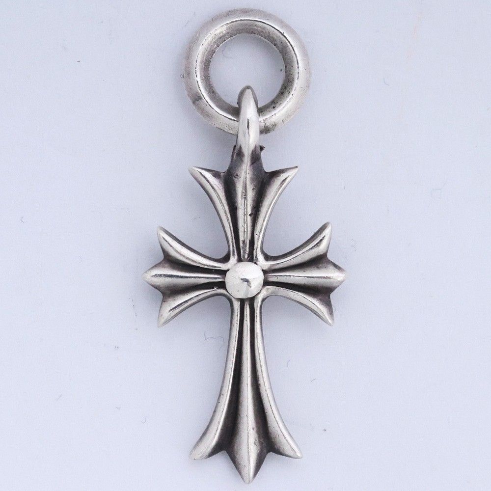 CHROME HEARTS タイニーCHクロスチャーム シルバー - メルカリ
