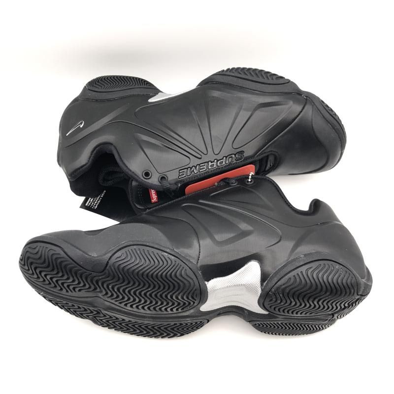 中古Supreme × Nike Air Zoom Courtposite 