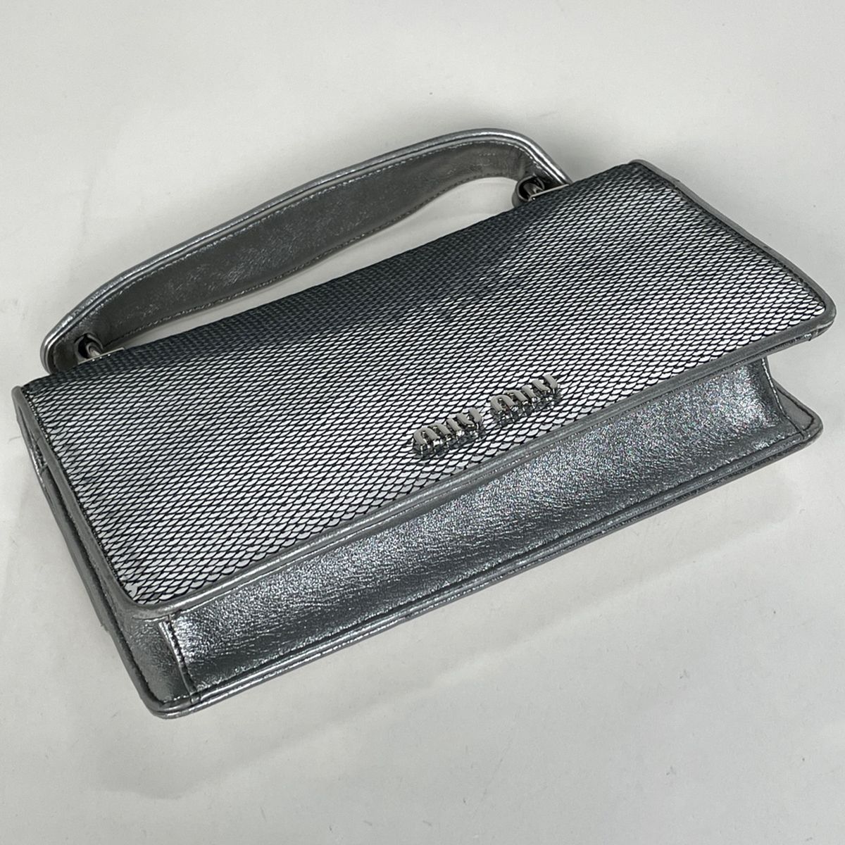 ミュウ ミュウ Miu Miu ロゴ ハンドバッグ 2WAY チェーン ミュウ ミュウ Miu Miu ロゴ ハンドバッグ 2WAY チェーン