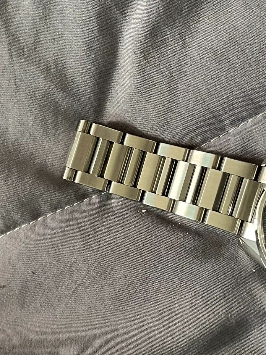 カレラ キャリバー8