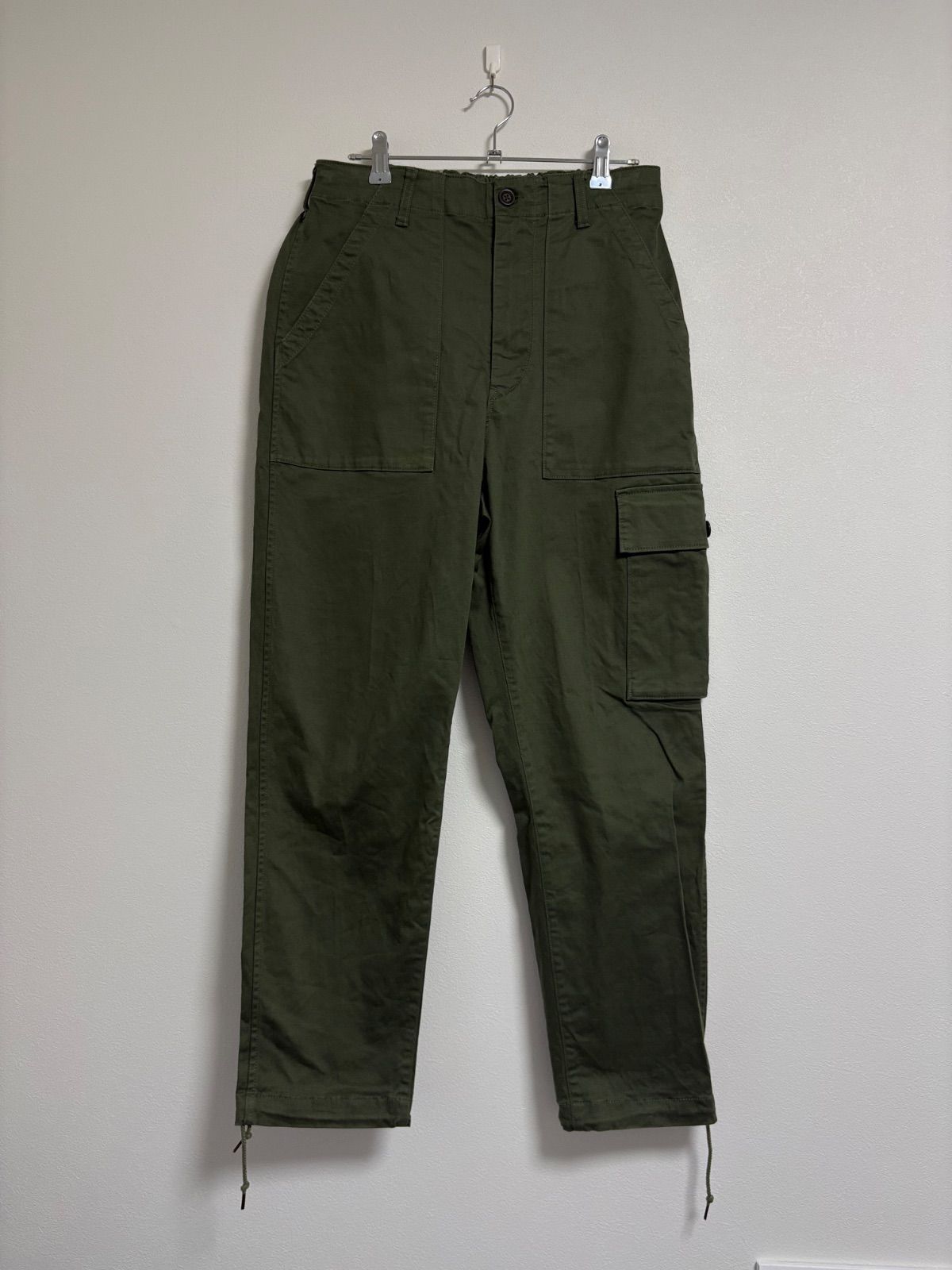Beams plus スラックス ベルトループ おすすめのデニムパンツ PLUS