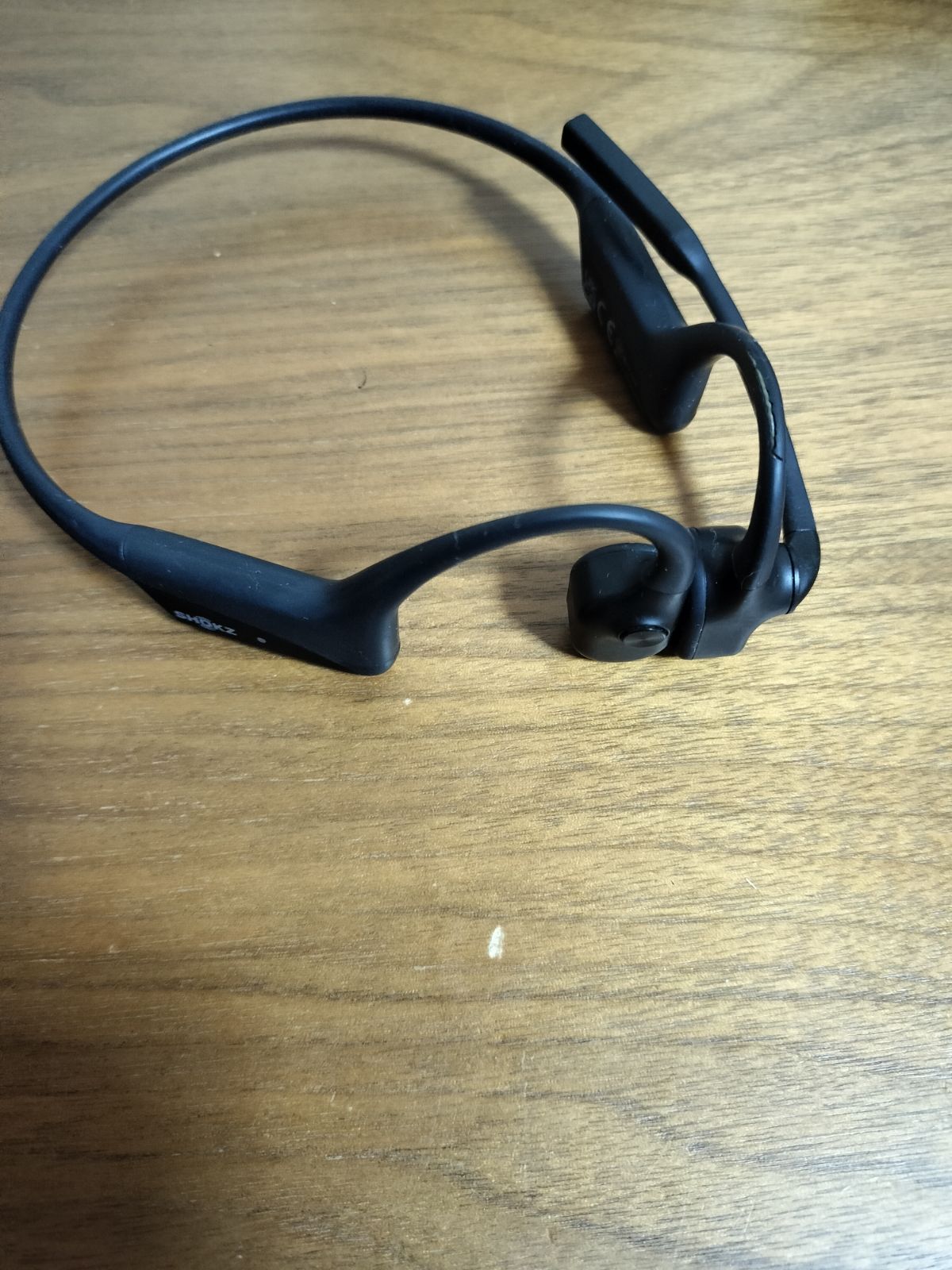 Shokz OpenComm 骨伝導ワイヤレスヘッドセット C102 ブラック - メルカリ