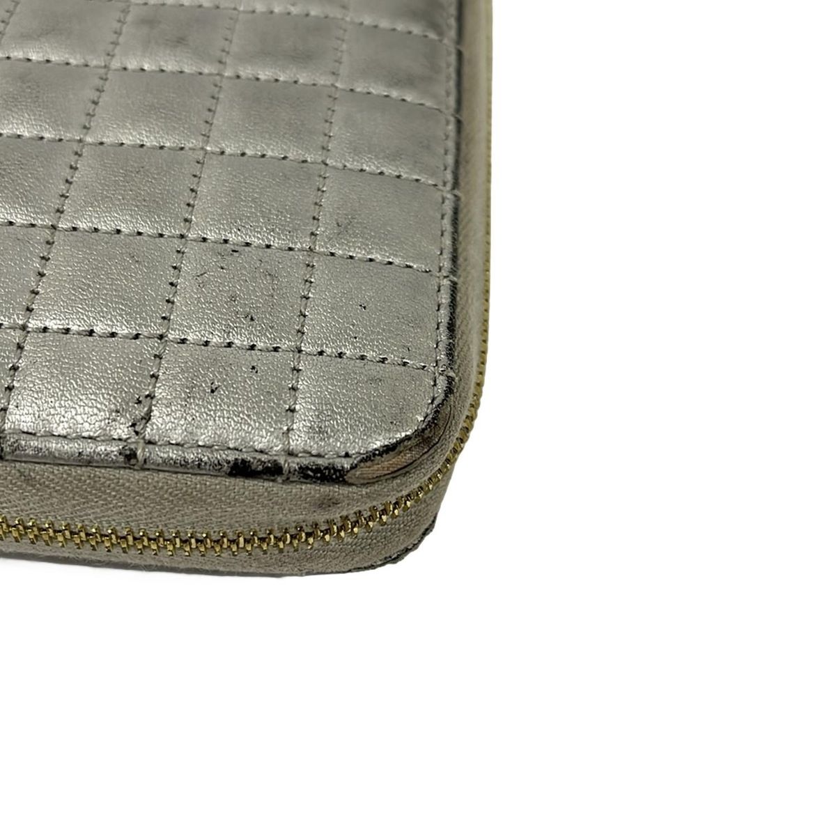 小物 CELINE(セリーヌ) 長財布 - シルバー キルティング/ラウンド 