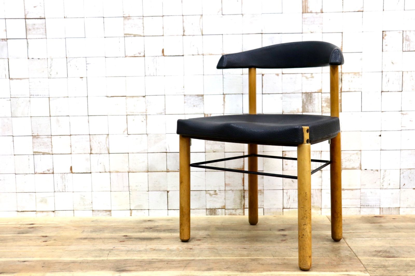 GMIN7I〇Cassina / カッシーナ レオナルドチェア ダイニングチェア