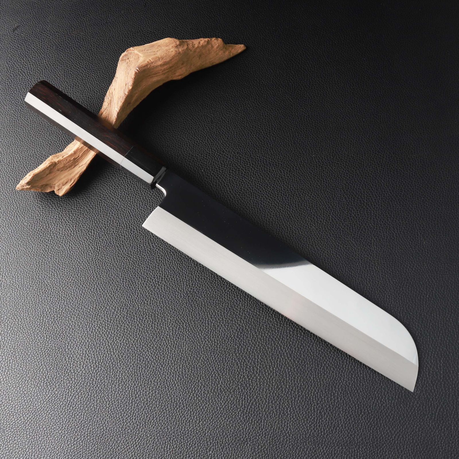 鎌型薄刃包丁 8寸（刃渡り240mm）通常鏡面仕上げ 本刃付け 八角柄