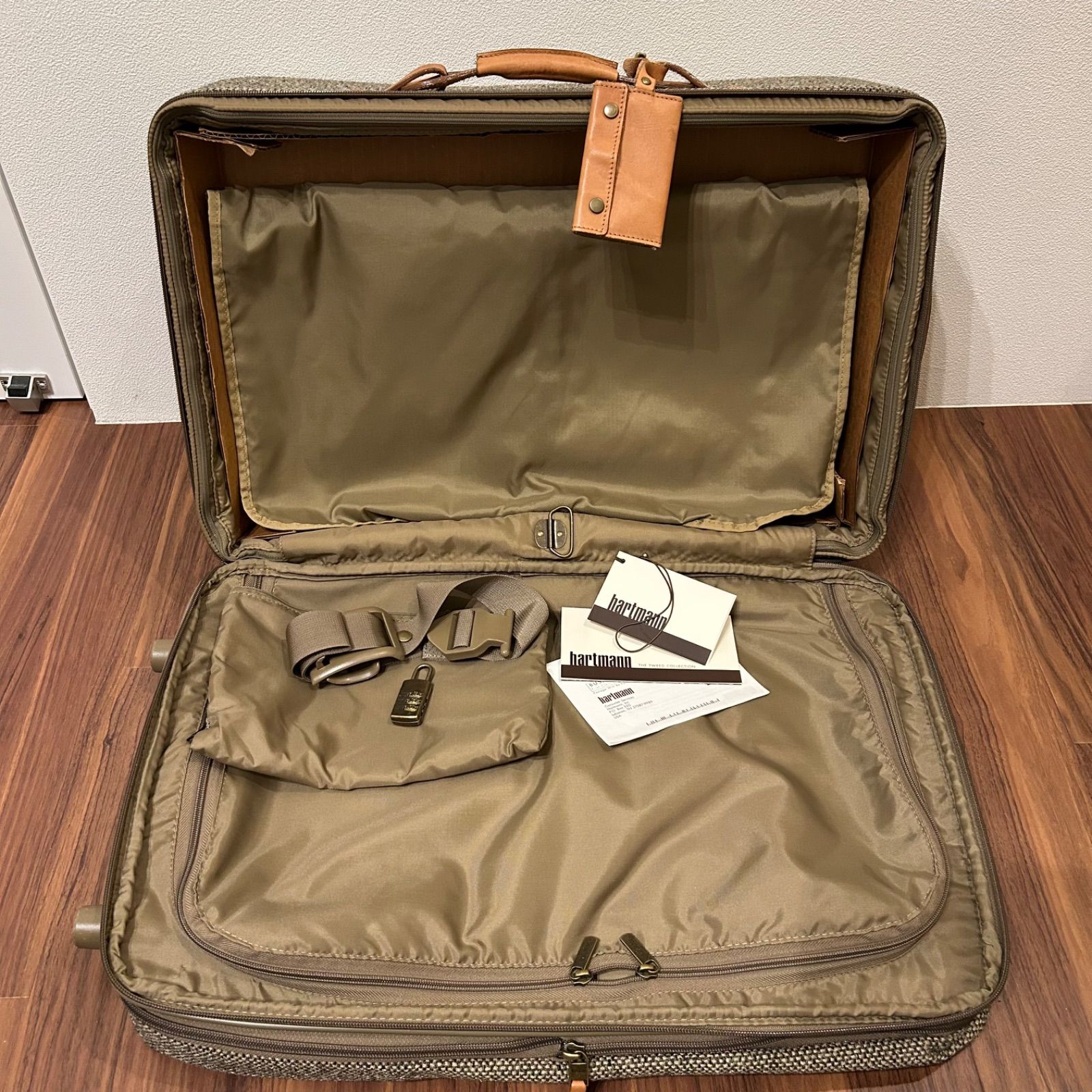 美品 hartmann ハートマン メンズ キャリーケース ボストンバッグ 鍵 