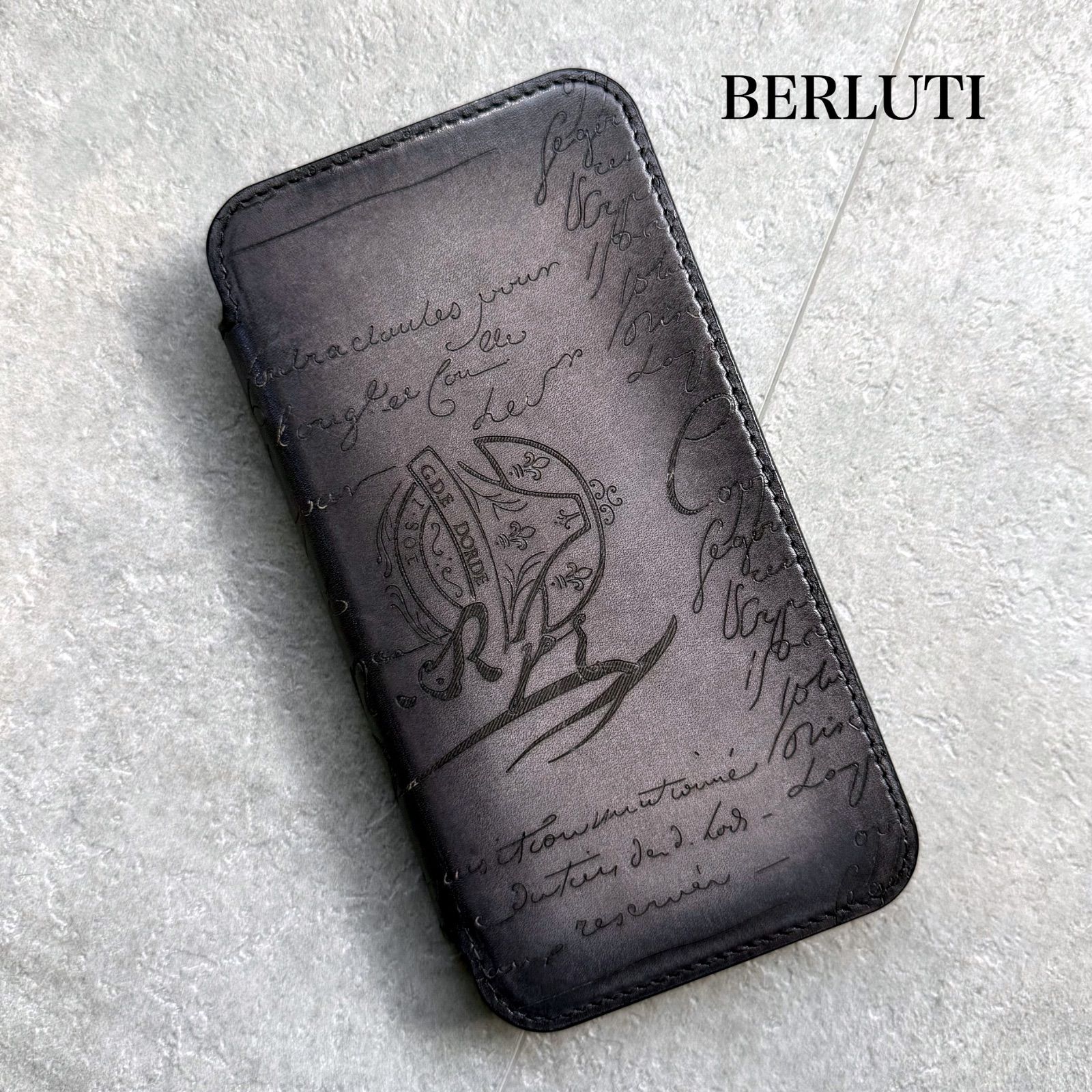 BERLUTI iPhone15Pro用ケース 【公式通販】
