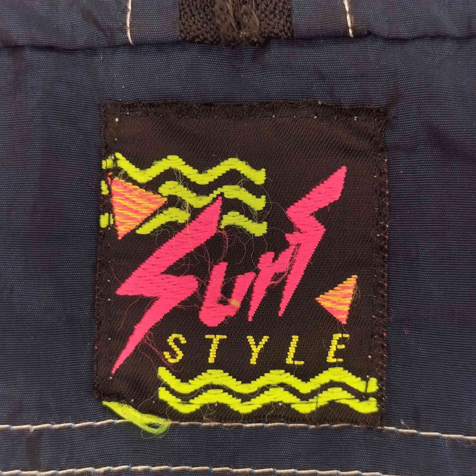 ユーズドフルギ USED古着 80S MADE IN USA フーデッド ナイロン