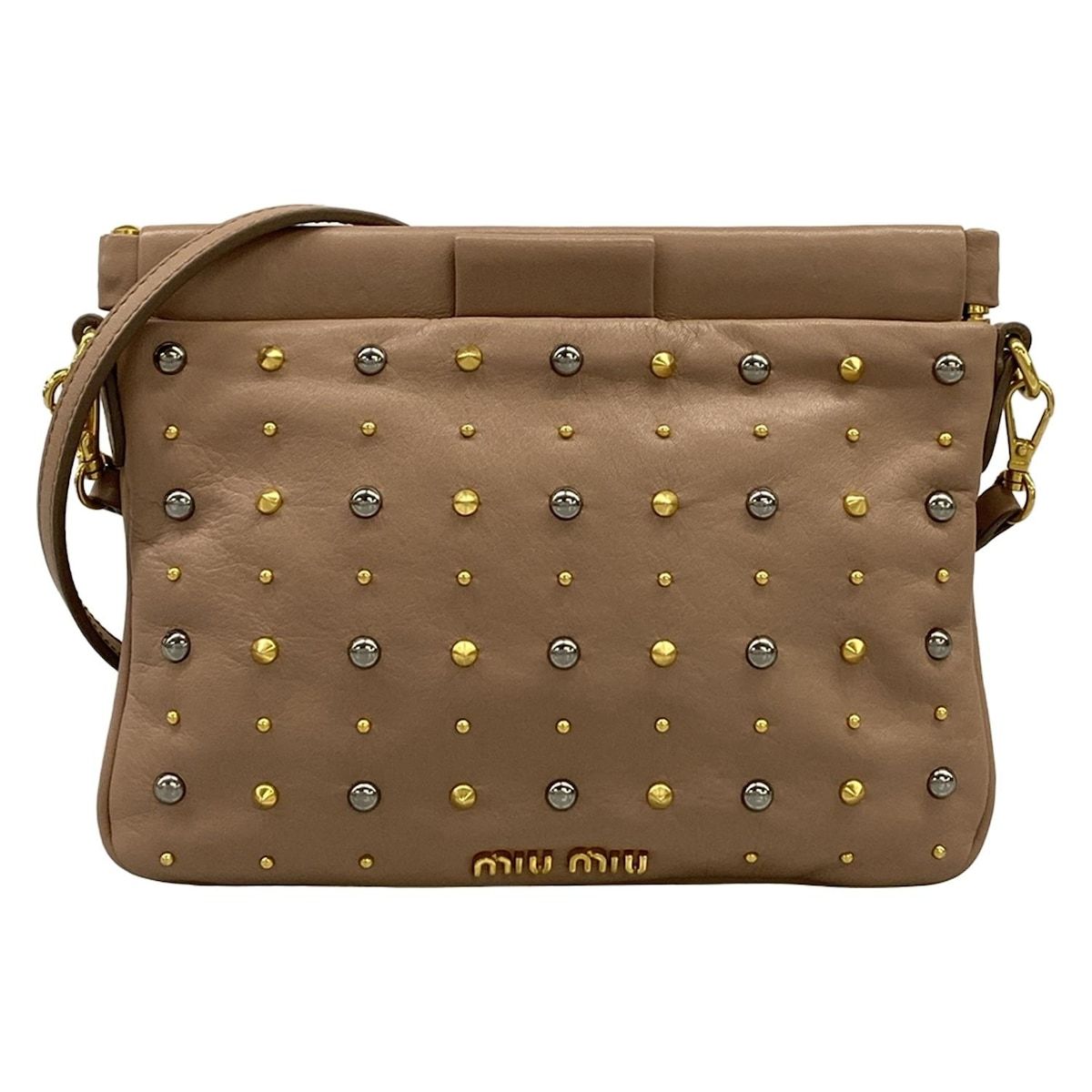 miumiu(ミュウミュウ) ショルダーバッグ - ベージュ スタッズ miumiu(ミュウミュウ) ショルダーバッグ - ベージュ スタッズ