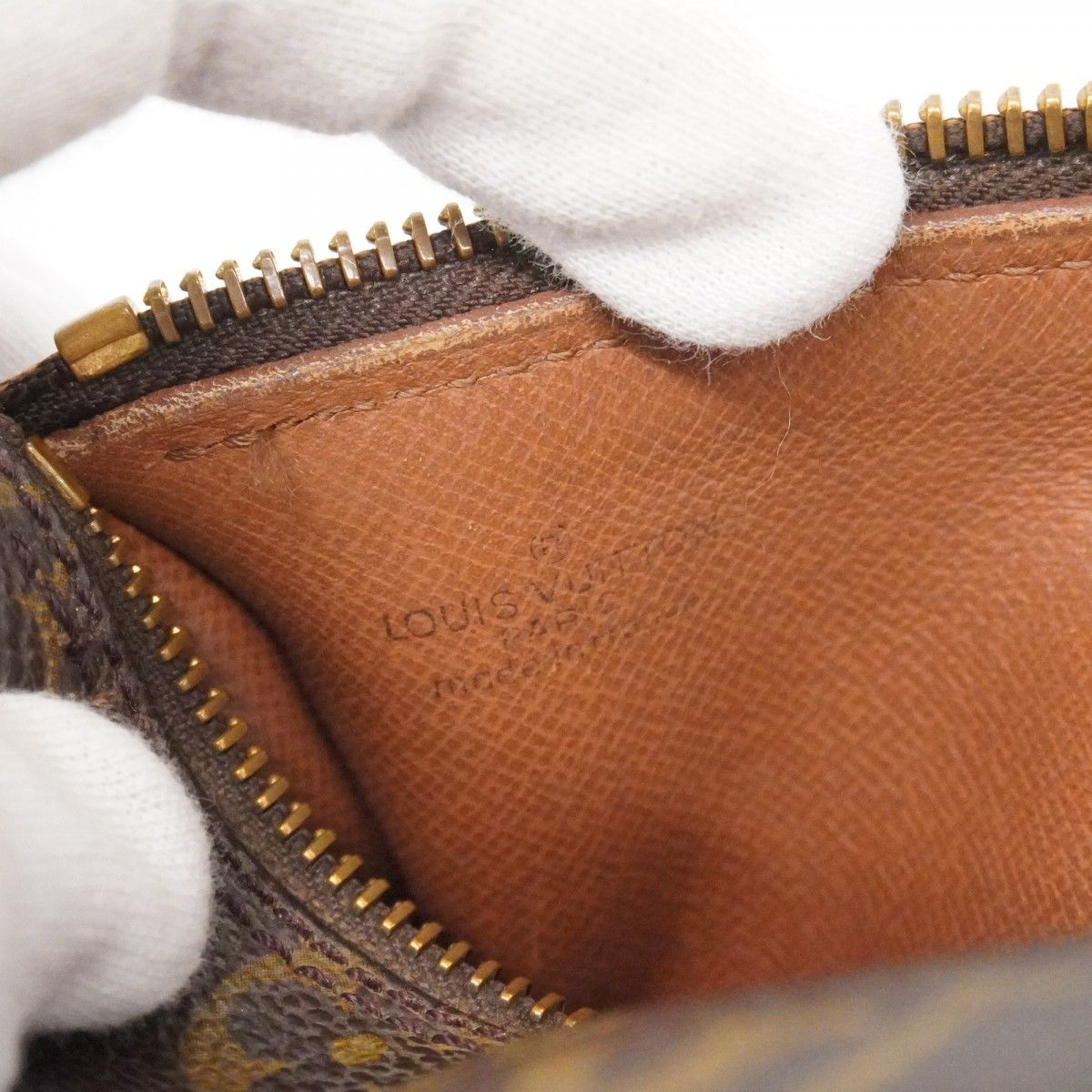 Buy from Japan Easily