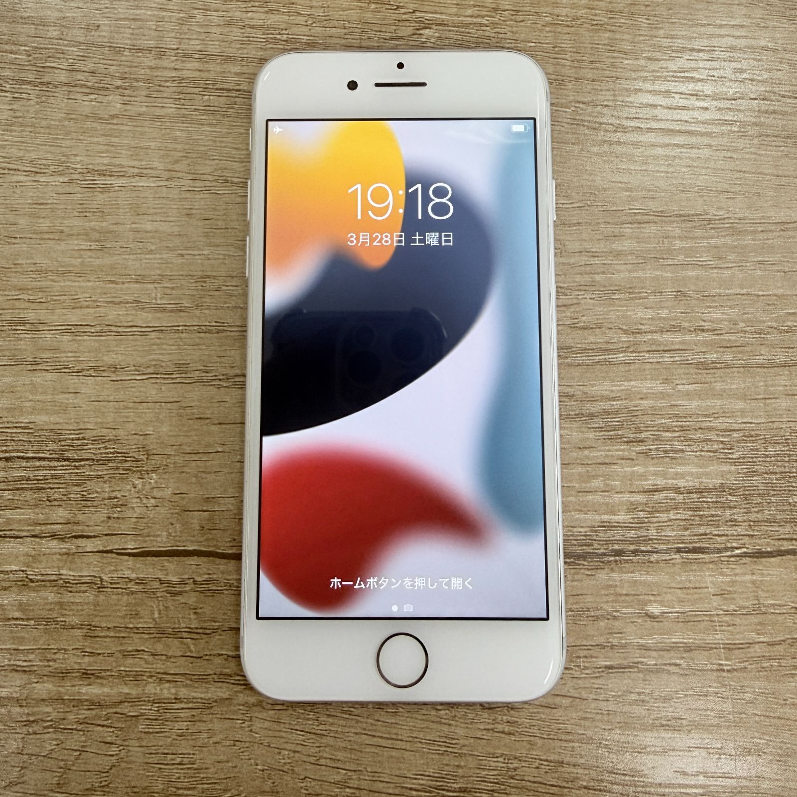 iPhone7 32GB シルバー⭐︎目立つ傷なし SIMフリー - メルカリ