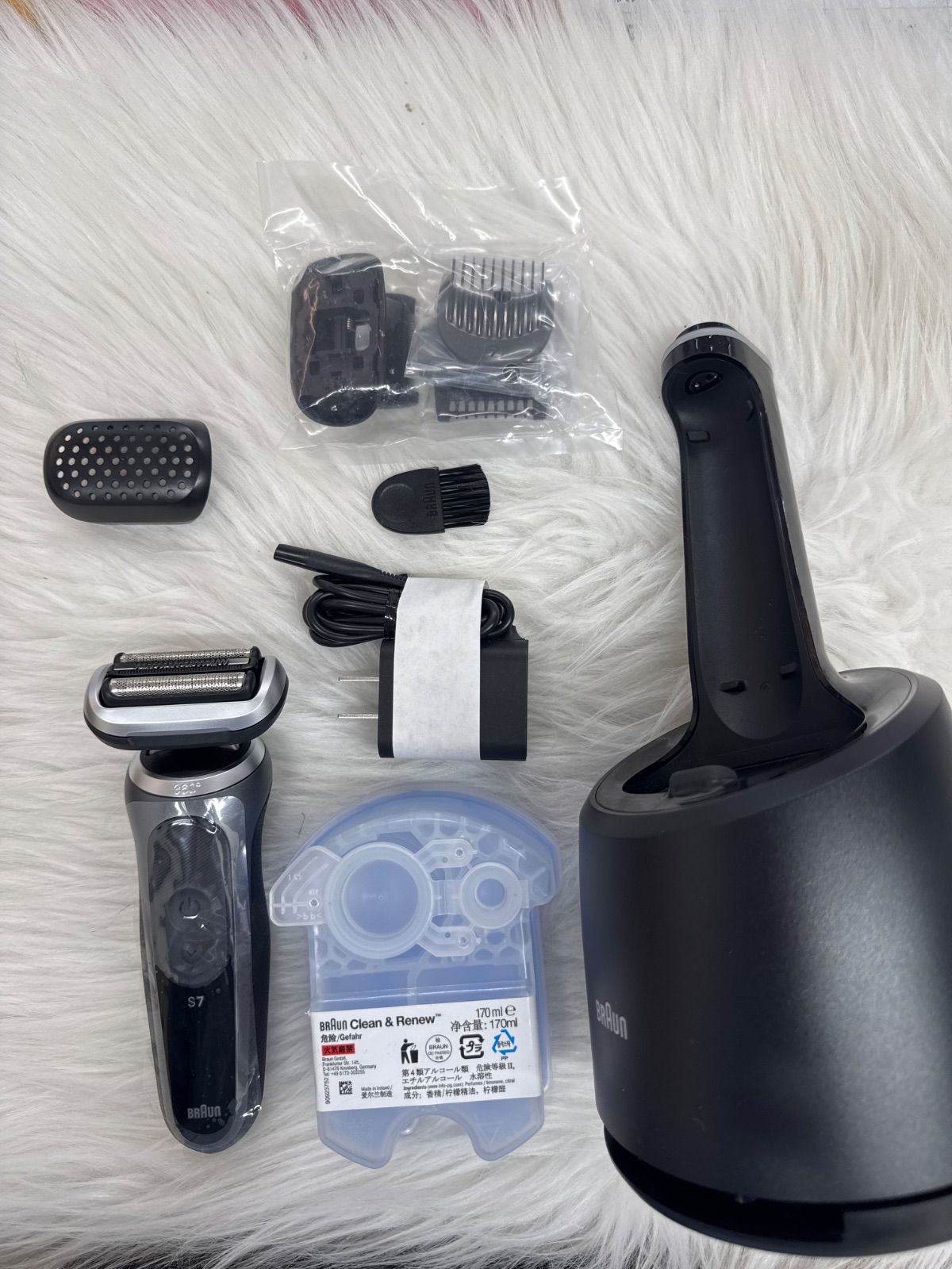 美容家電 Braun S7 メンズ電気シェーバー 新品未使用品 72-G7500CC